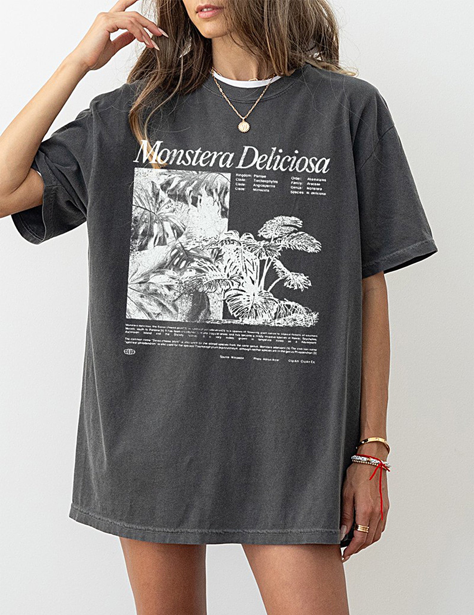 Monstera Deliciosa Oversized Tee - Washed Black - Medium