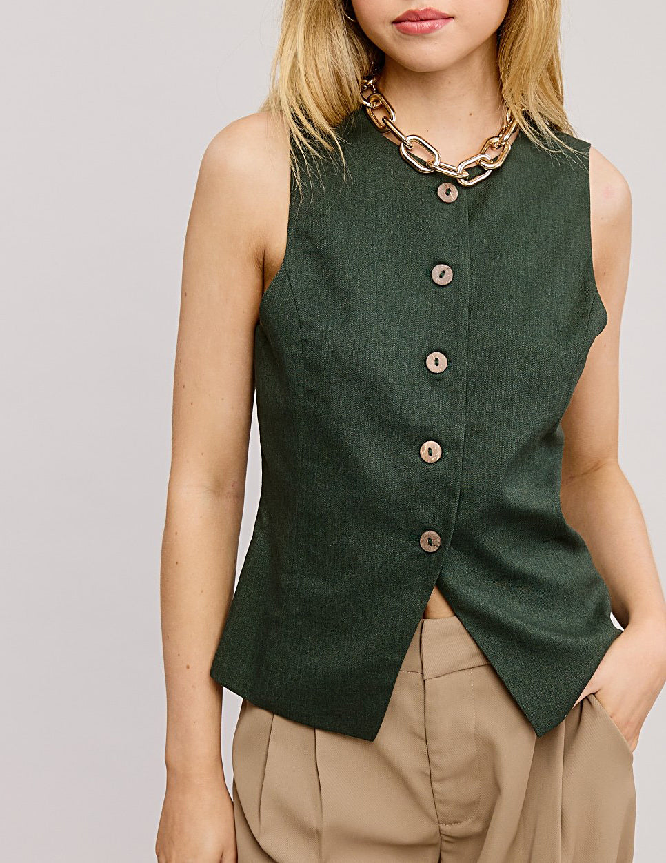 トップス Bibiy DONNA RIBBON VEST Tabitha Button Front Vest Top – Cuffs.