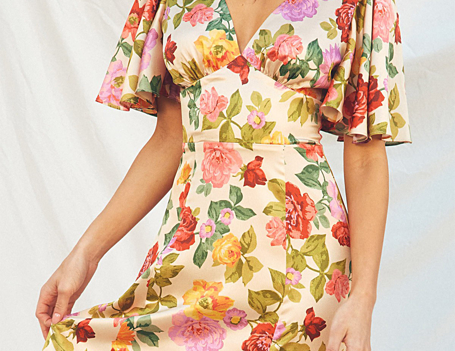 Taylor Flutter Sleeve Satin Floral Maxi Dress Taylor Flutter Sleeve Satin Floral Maxi Dress